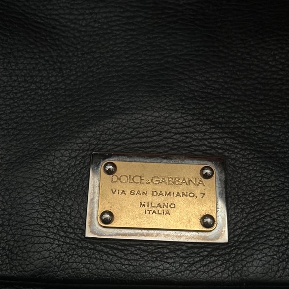 Dolce Gabbana handbag . - Picture 2 of 7
